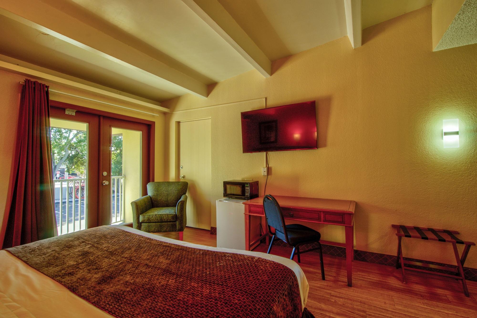 Clearwater Hotel Esterno foto