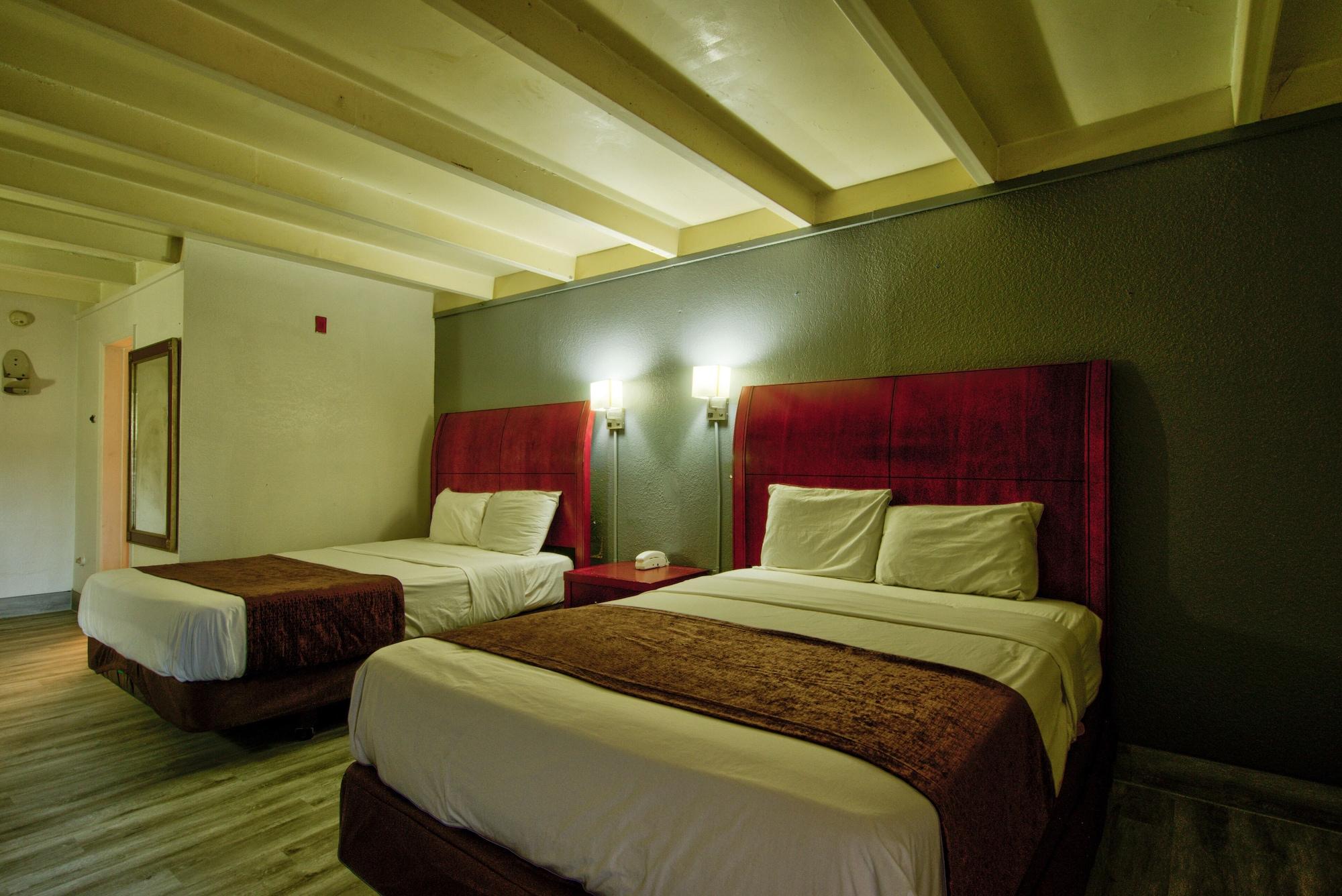 Clearwater Hotel Esterno foto