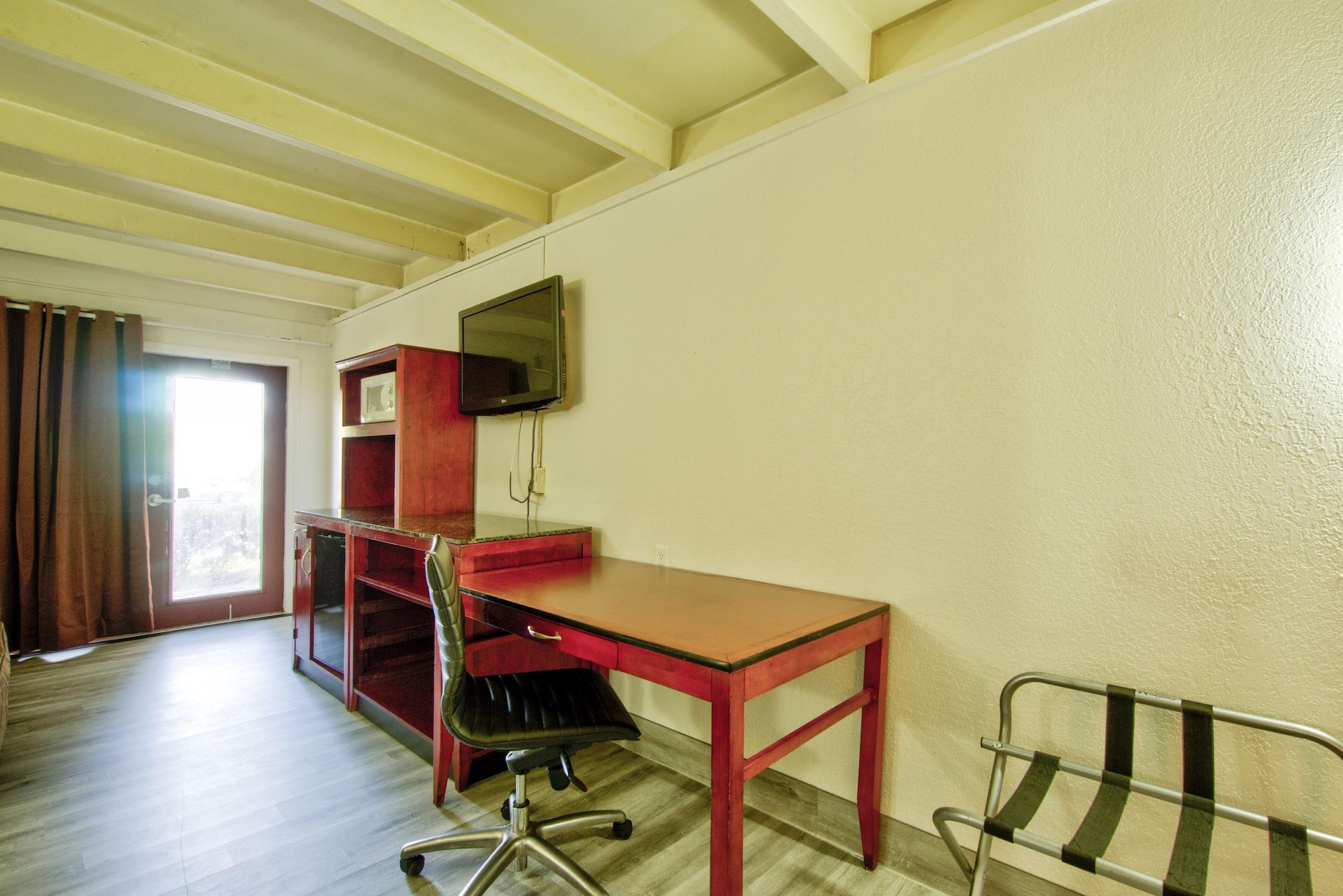 Clearwater Hotel Esterno foto
