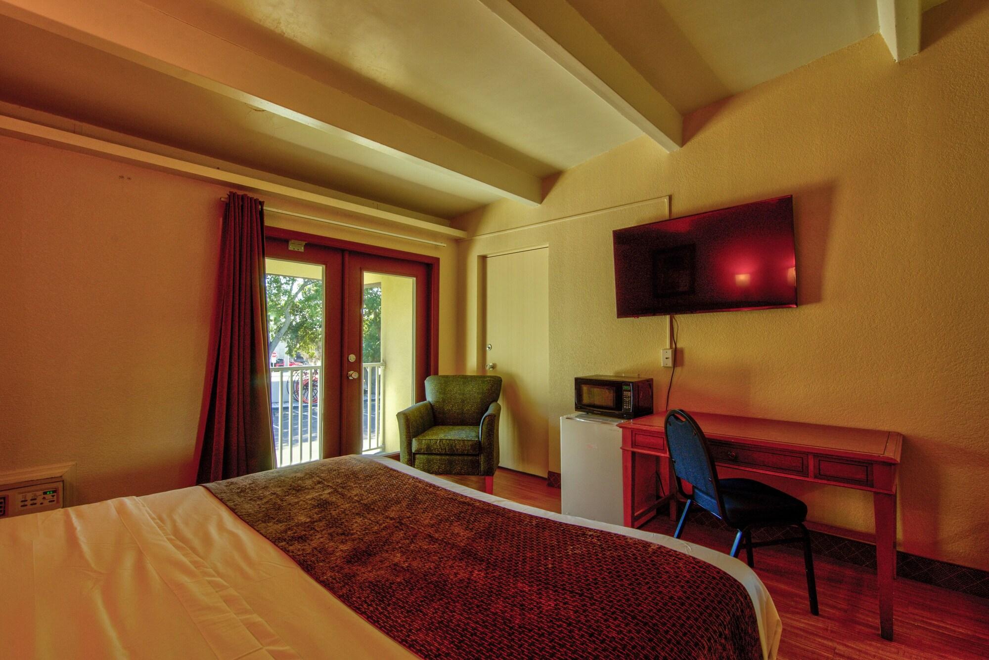 Clearwater Hotel Esterno foto