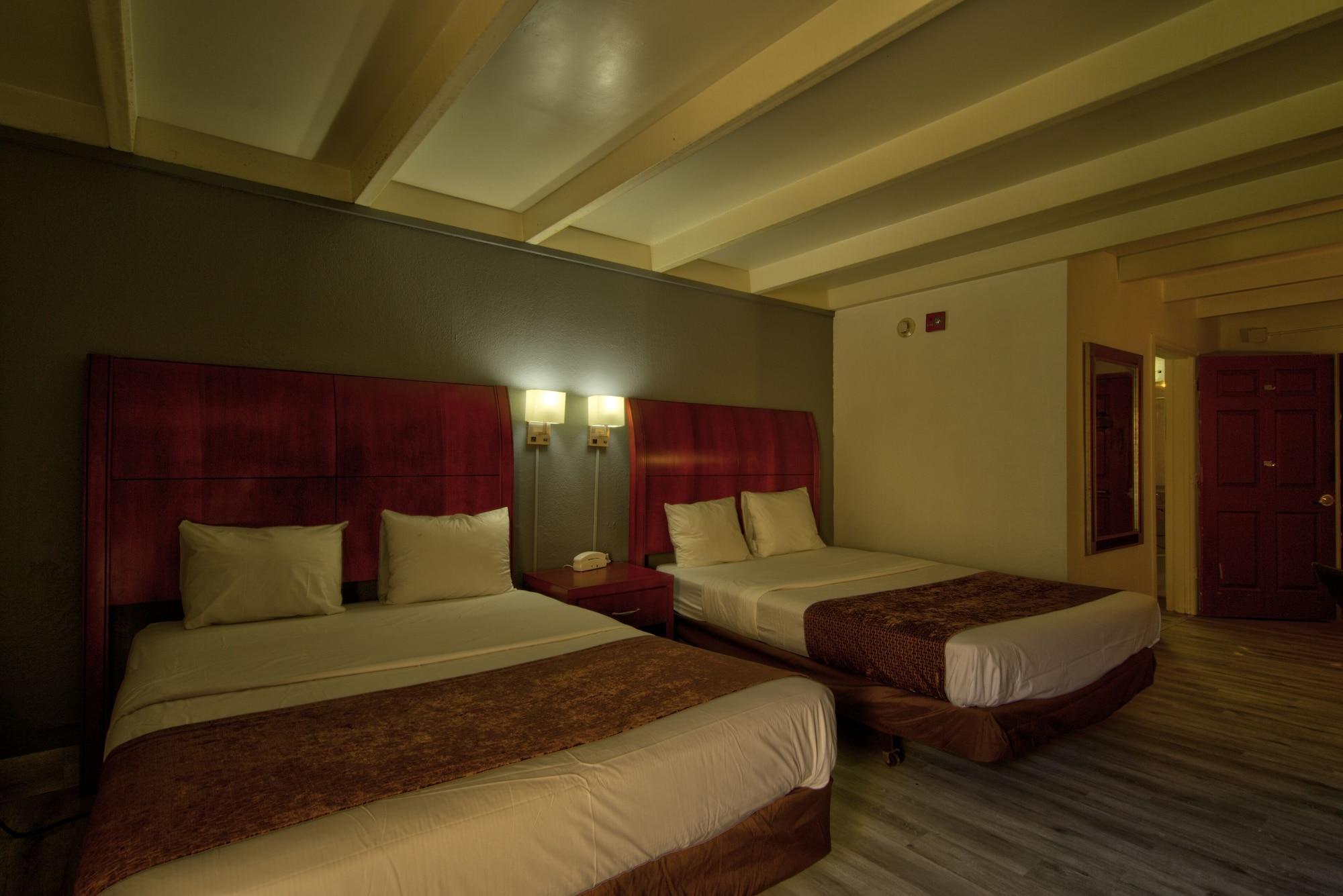 Clearwater Hotel Esterno foto